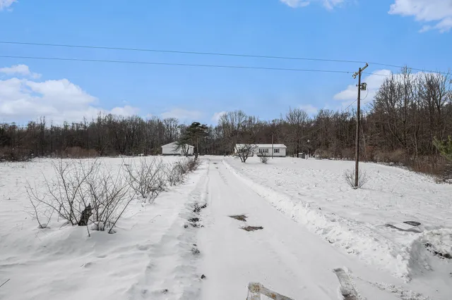 $224,500 | 348 39th Street, Allegan, MI 49010