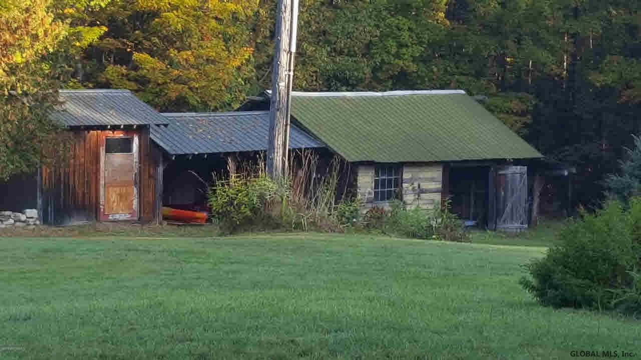 51 McMurtry Road Crown Point, NY 12928 - Photo 4 of 33 Photo 4