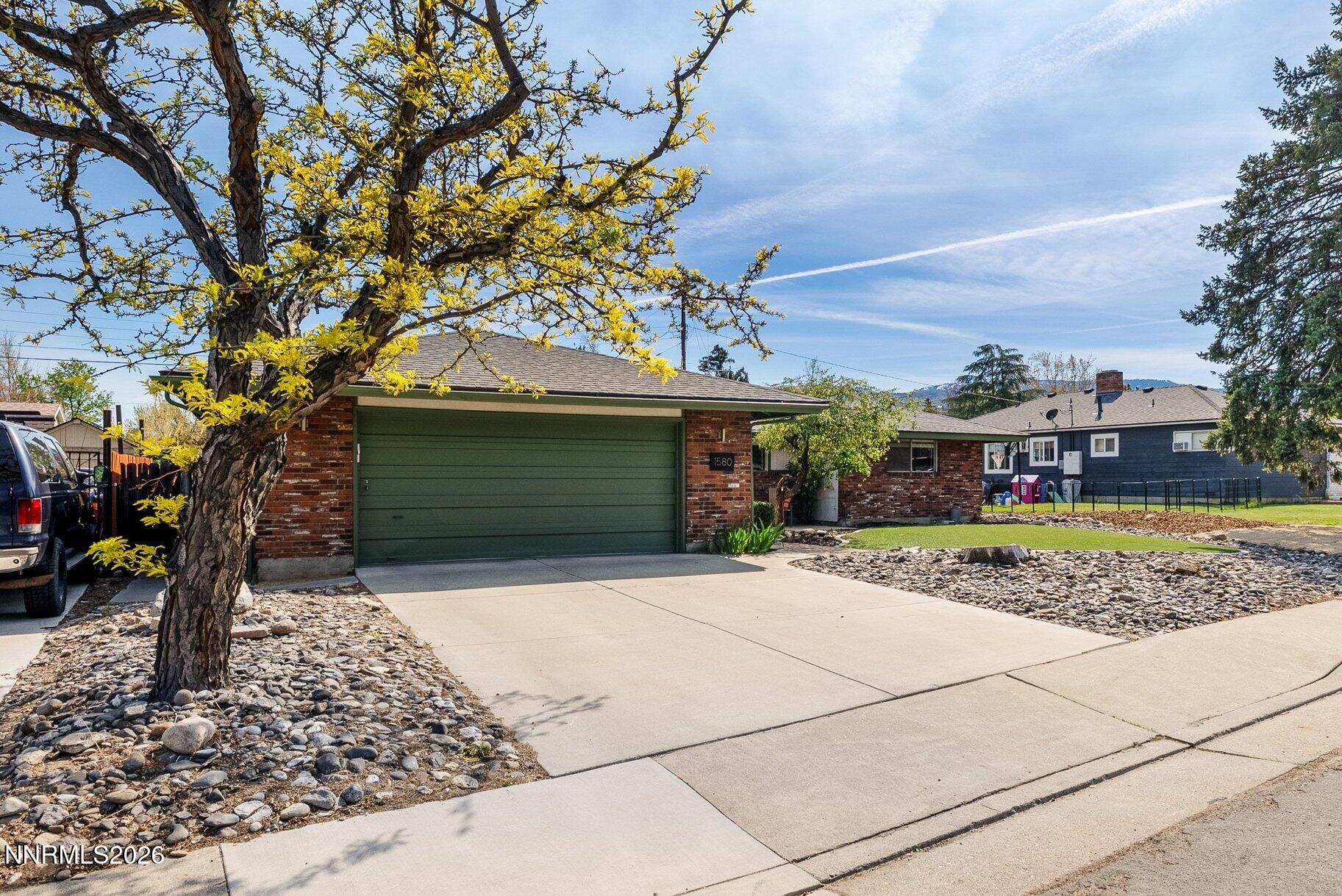 1580 Foster Drive Reno, NV 89509 - Photo 40 of 50 040_38-print-1580_foster_dr_-39_412