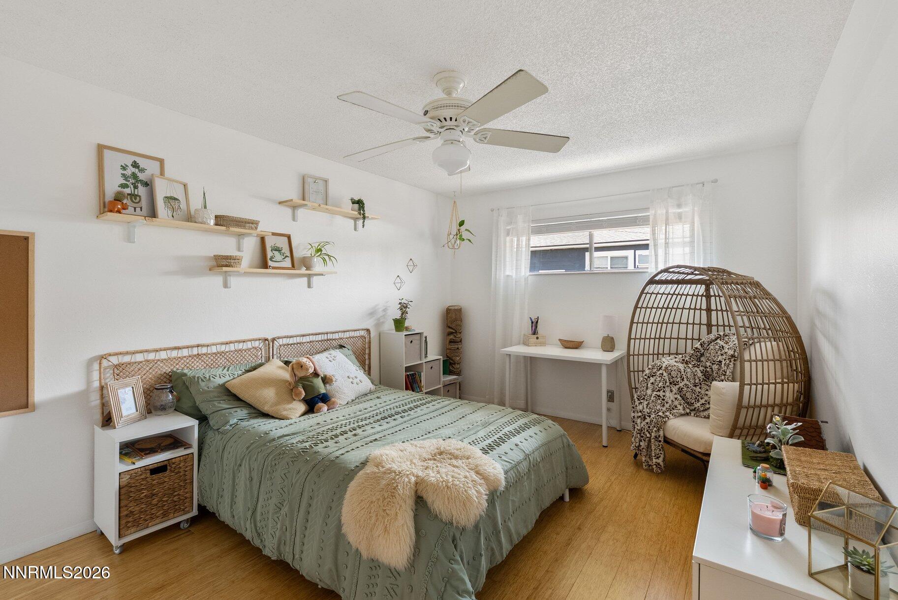 1580 Foster Drive Reno, NV 89509 - Photo 5 of 50 005_11-print-1580_foster_dr_-11_666