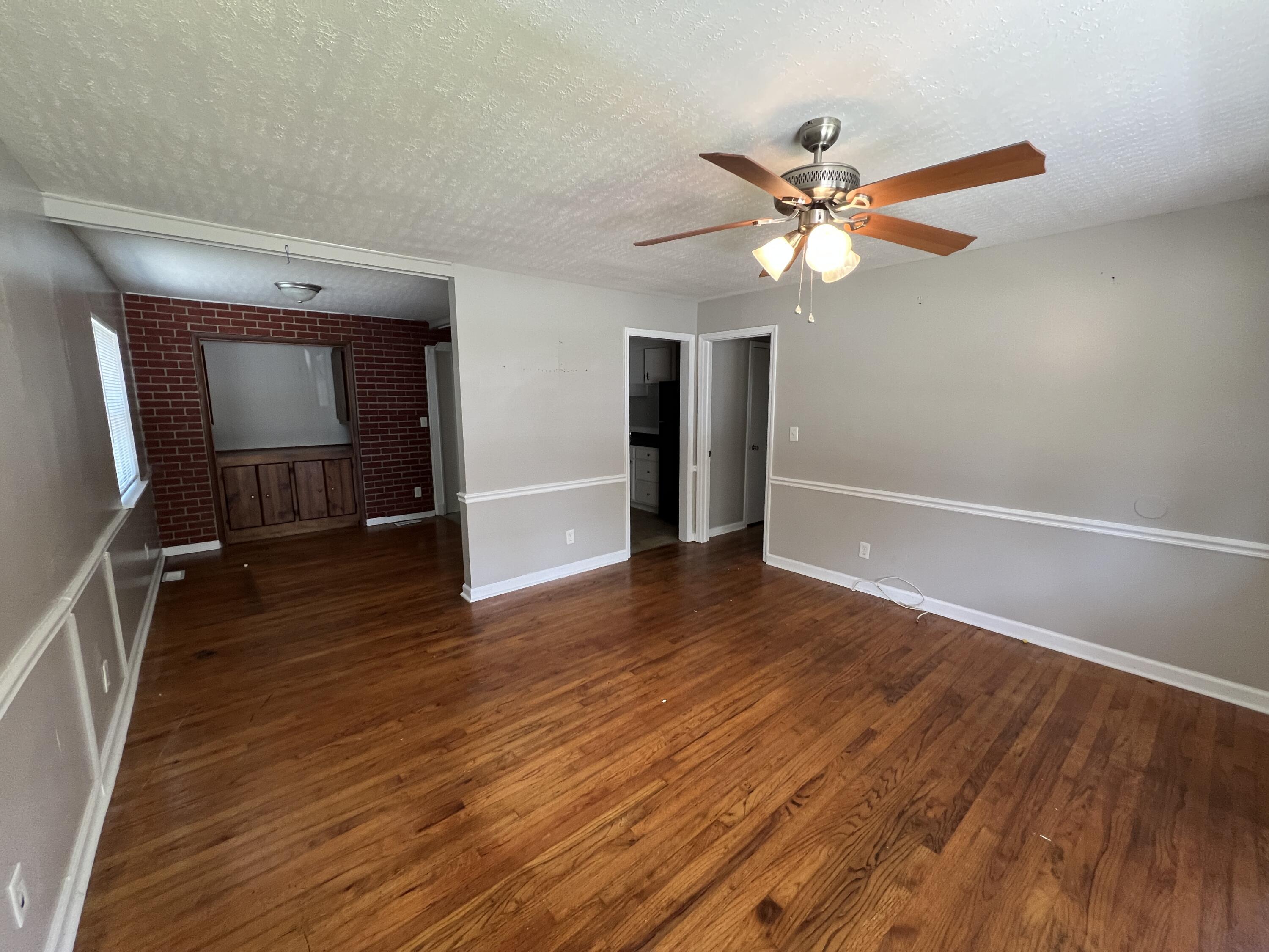 1825 Medlar Street Augusta, GA 30906 - Photo 3 of 14 IMG_0643