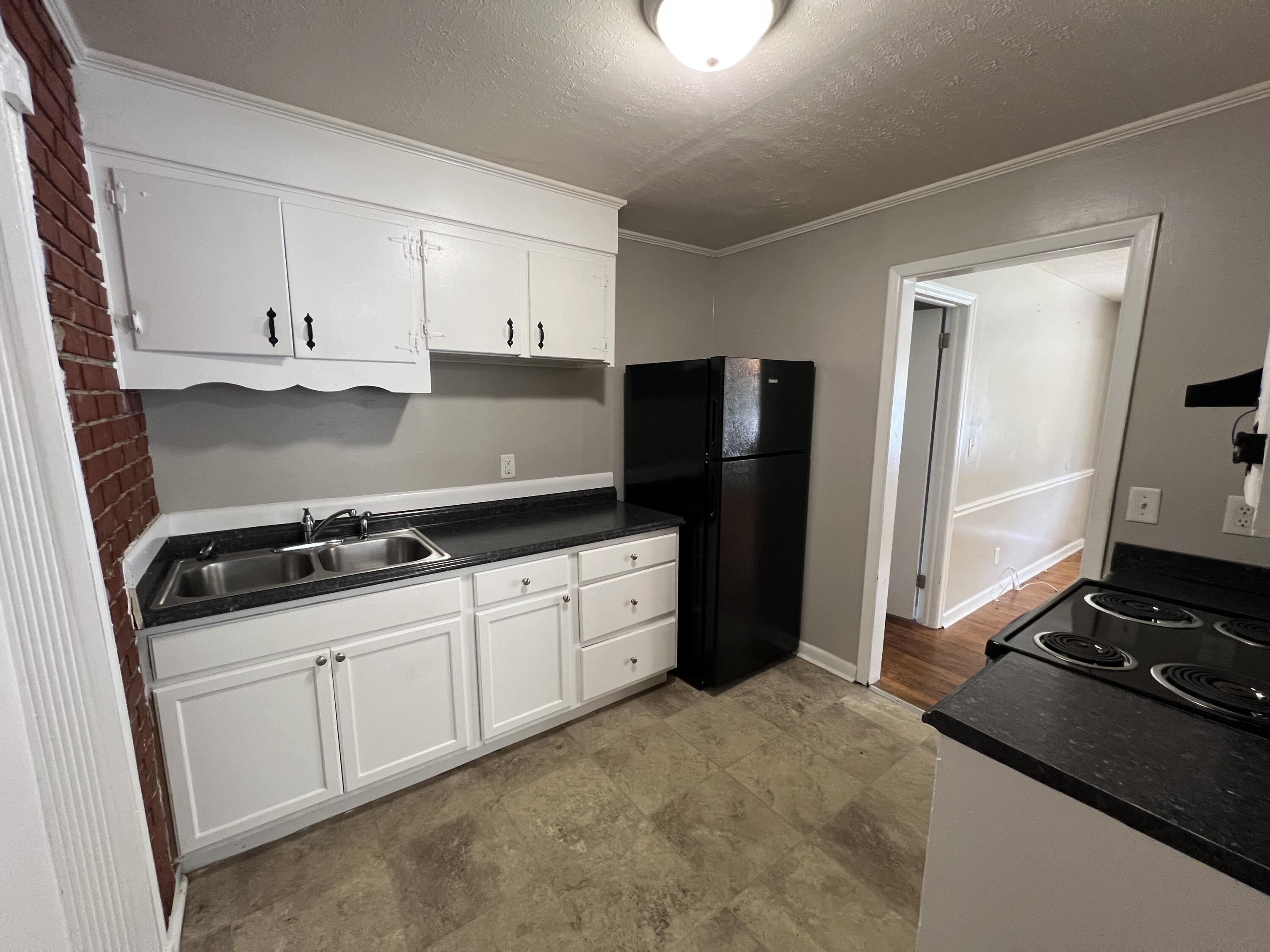 1825 Medlar Street Augusta, GA 30906 - Photo 5 of 14 IMG_0645