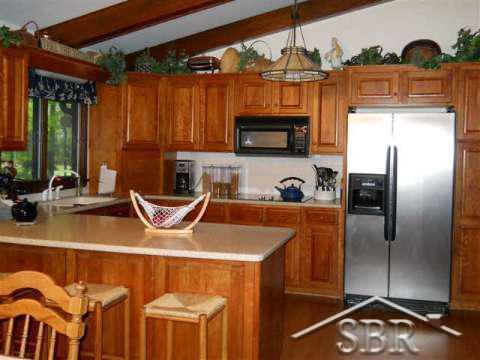 7465 South Beyer Road Frankenmuth, MI 48734 - Photo 16 of 24 20036357-15.JPG