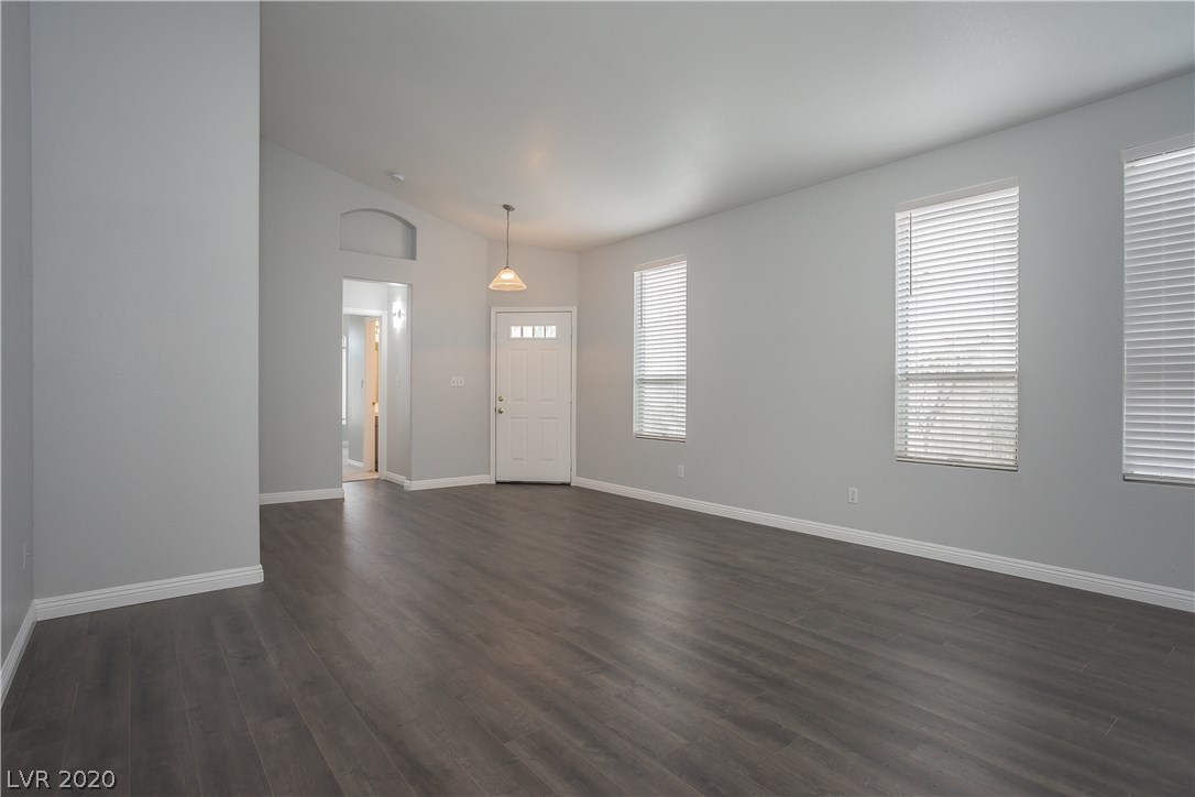 1734 Talon Avenue Henderson, NV 89074 - Photo 7 of 40