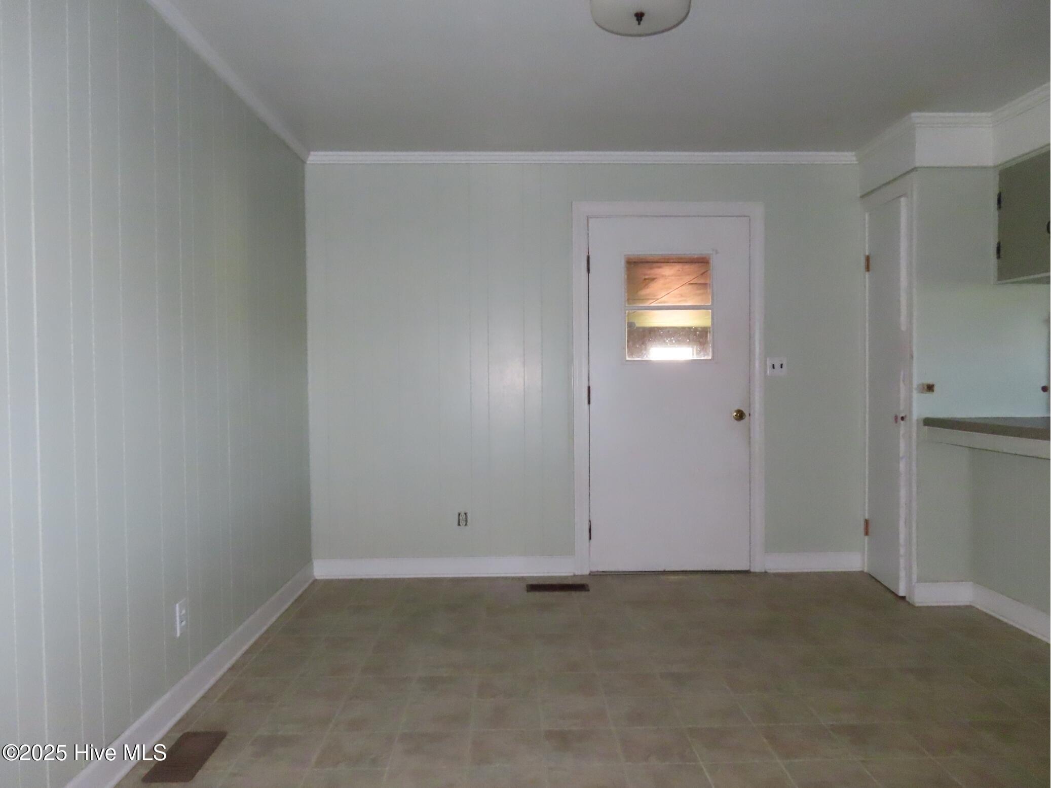 641 Highway 561 Aulander, NC 27805 - Photo 11 of 22 IMG_3192
