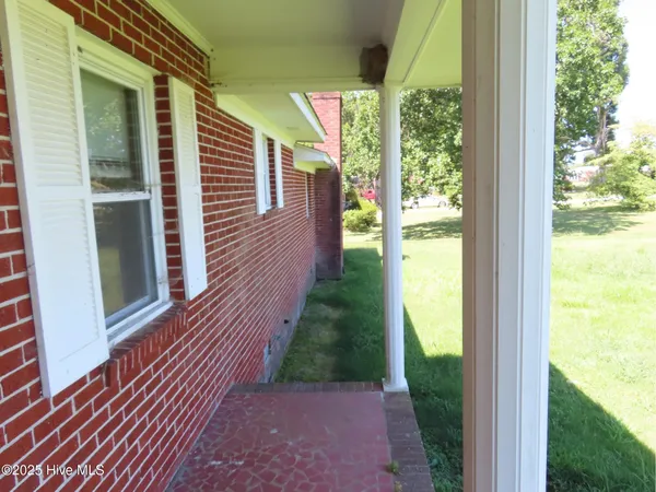 $97,200 | 641 Highway 561, Aulander, NC 27805