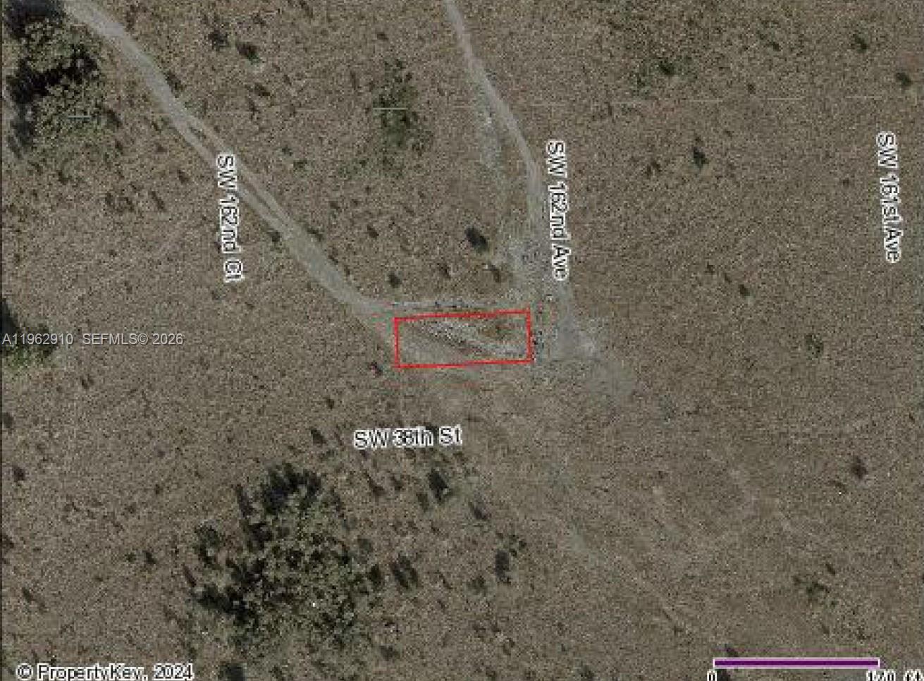 Sw 38-st Southwest 162nd Avenue Miami, FL 33185 - Photo 17 of 19 a close up of a wall