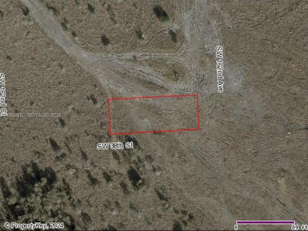 Sw 38-st Southwest 162nd Avenue Miami, FL 33185 - Photo 2 of 19 a view of bath room