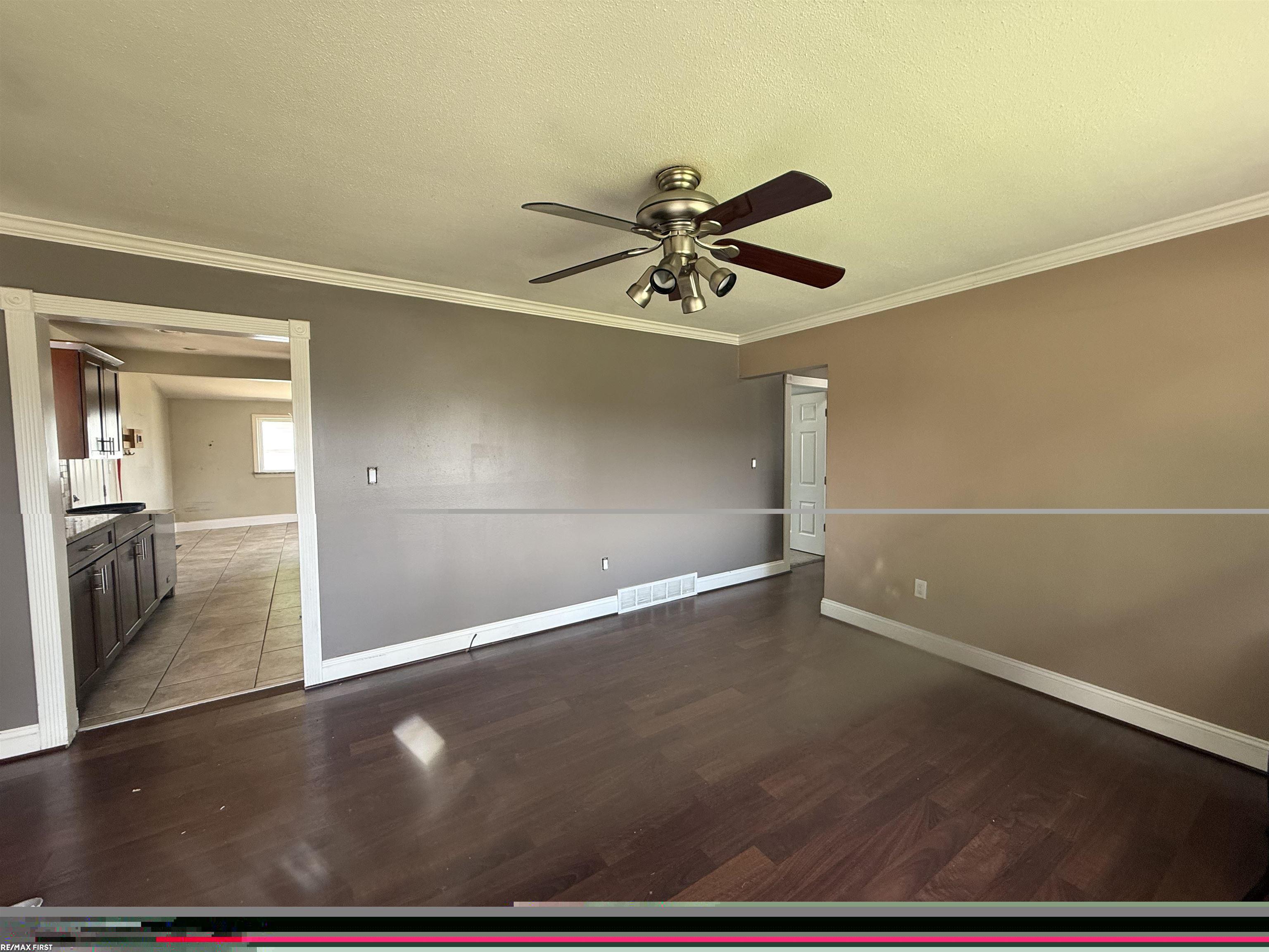 17851 Rainbow Road Fraser, MI 48026 - Photo 10 of 28