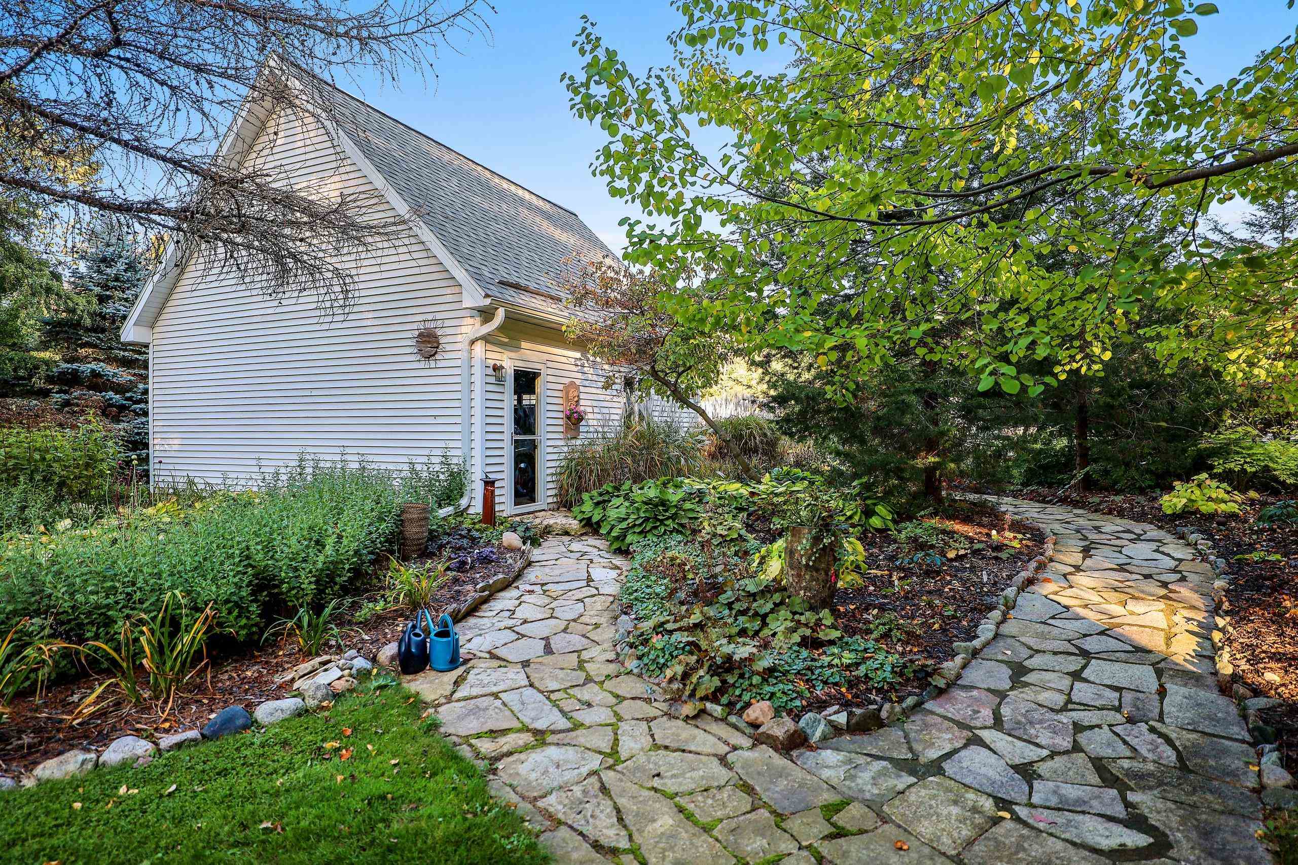 4569 Edgewater Beach Road Green Bay, WI 54311 - Photo 53 of 73 Gallery Image 53