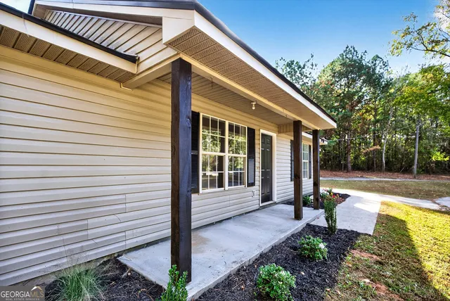 $264,900 | 10580 Callaway Road, Gay, GA 30218