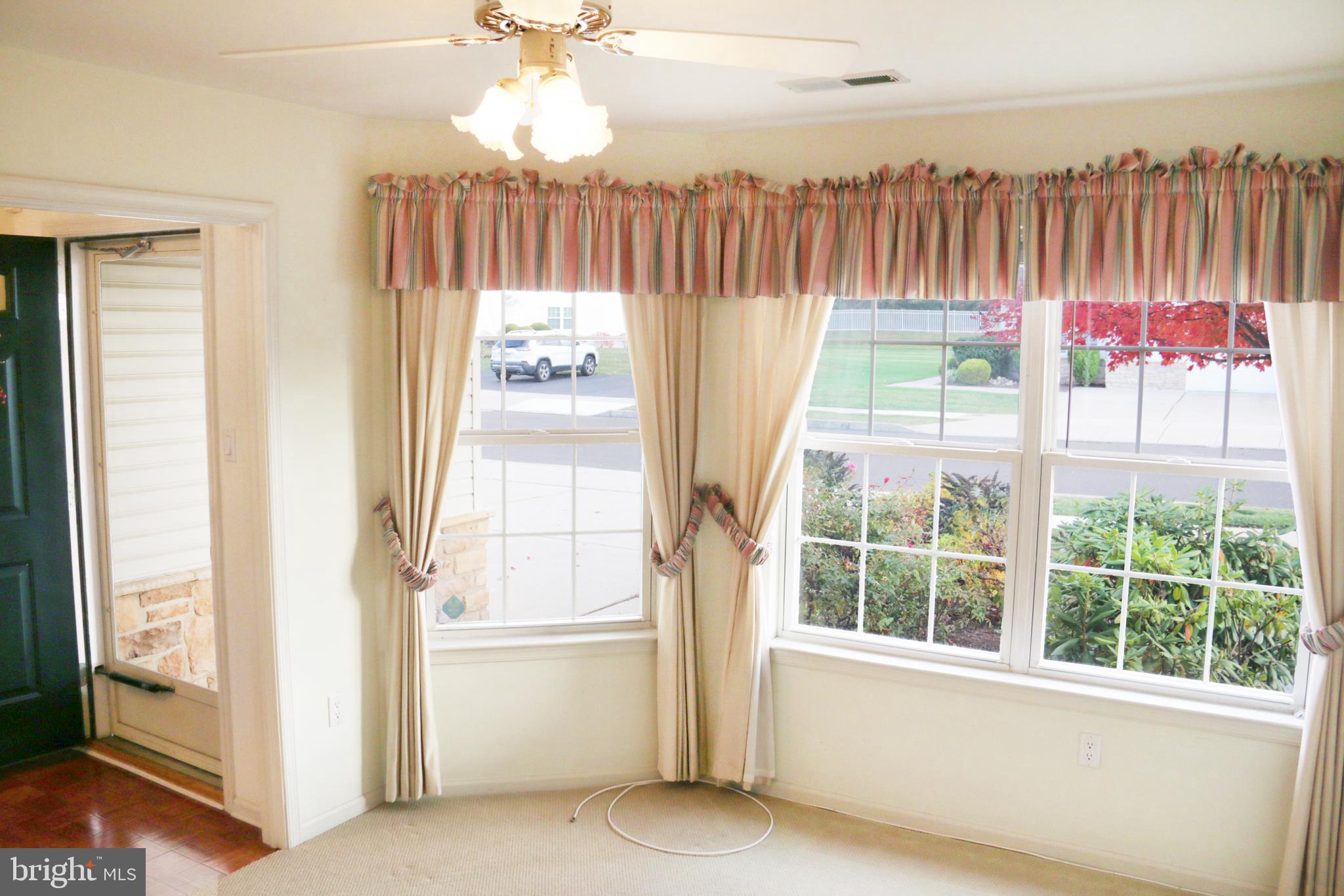 114 Progress Drive Doylestown, PA 18901 - Photo 5 of 27 Office Space/Sitting Room