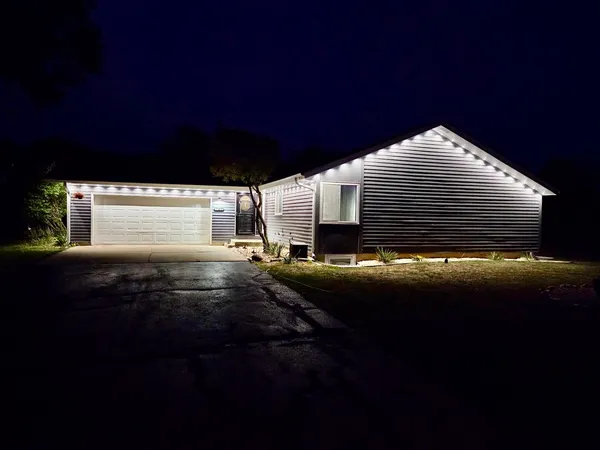 a view of back yard of the house