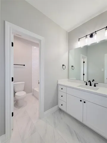 $455,000 | 10312 Lakewood Drive, Conroe, TX 77385