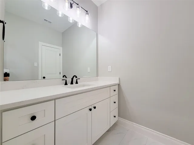 $455,000 | 10312 Lakewood Drive, Conroe, TX 77385