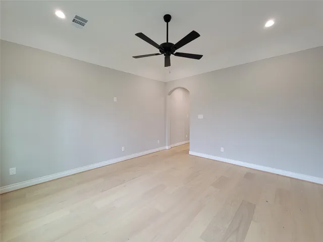 $455,000 | 10312 Lakewood Drive, Conroe, TX 77385