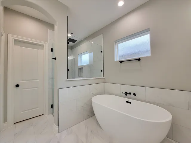 $455,000 | 10312 Lakewood Drive, Conroe, TX 77385