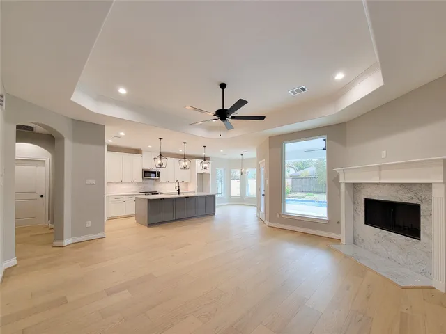 $455,000 | 10312 Lakewood Drive, Conroe, TX 77385