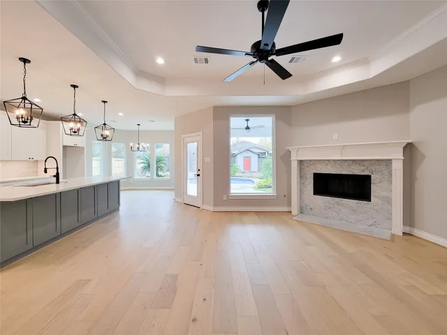 $455,000 | 10312 Lakewood Drive, Conroe, TX 77385