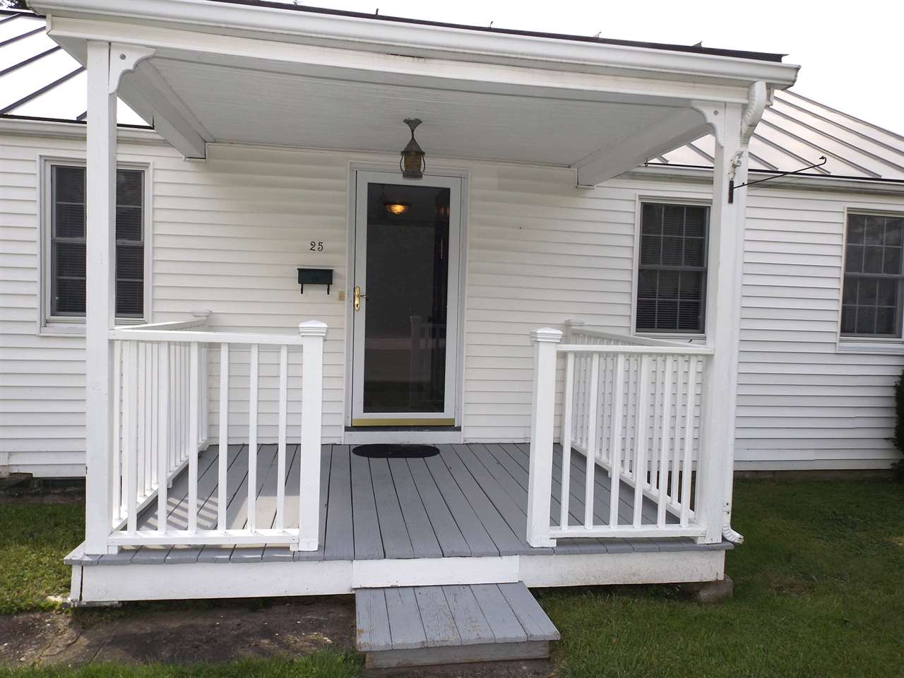 25 Highland Avenue Rutland, VT 05701 - Photo 4 of 21