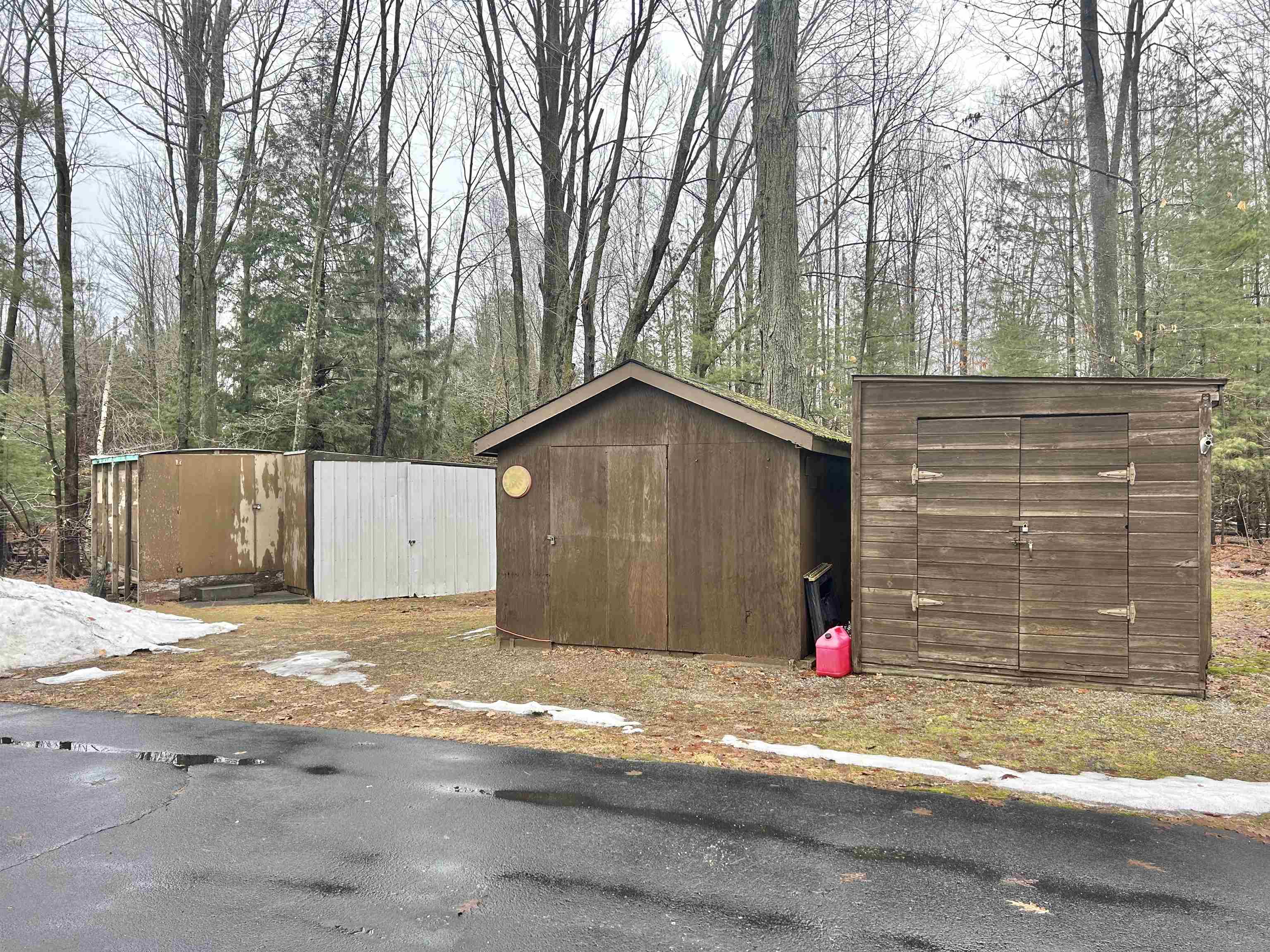 5233 Bunker Hill Road Williamsburg, MI 49690 - Photo 9 of 41