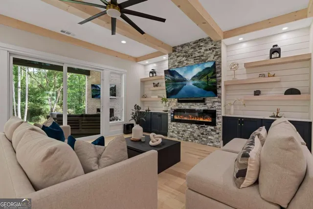 $1,200,000 | 1437 Leach Drive, Grayson, GA 30017