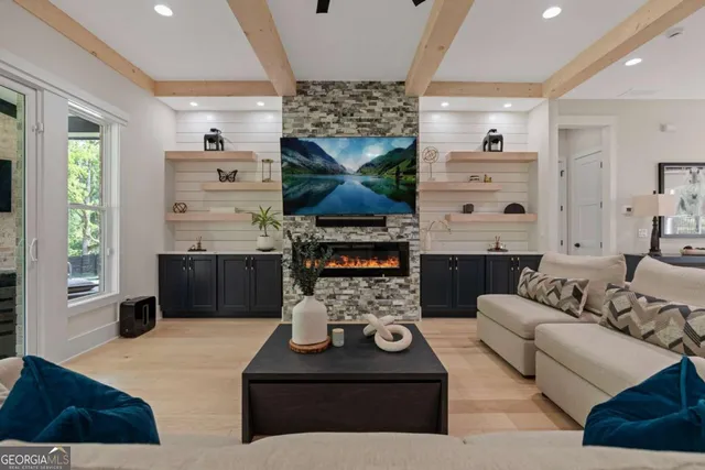 $1,200,000 | 1437 Leach Drive, Grayson, GA 30017