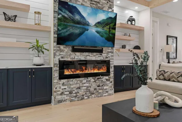 $1,200,000 | 1437 Leach Drive, Grayson, GA 30017