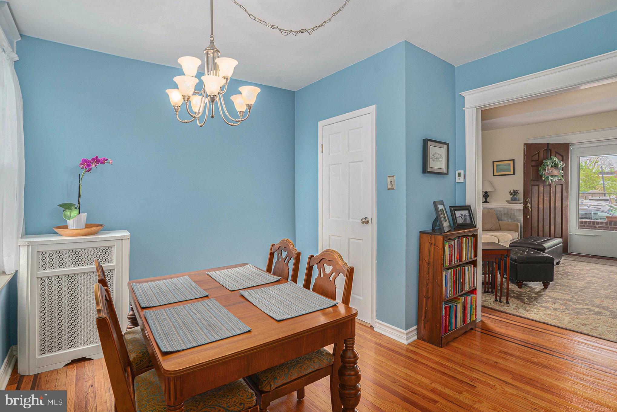 640 Roxborough Avenue Philadelphia, PA 19128 - Photo 11 of 26 Dining Room