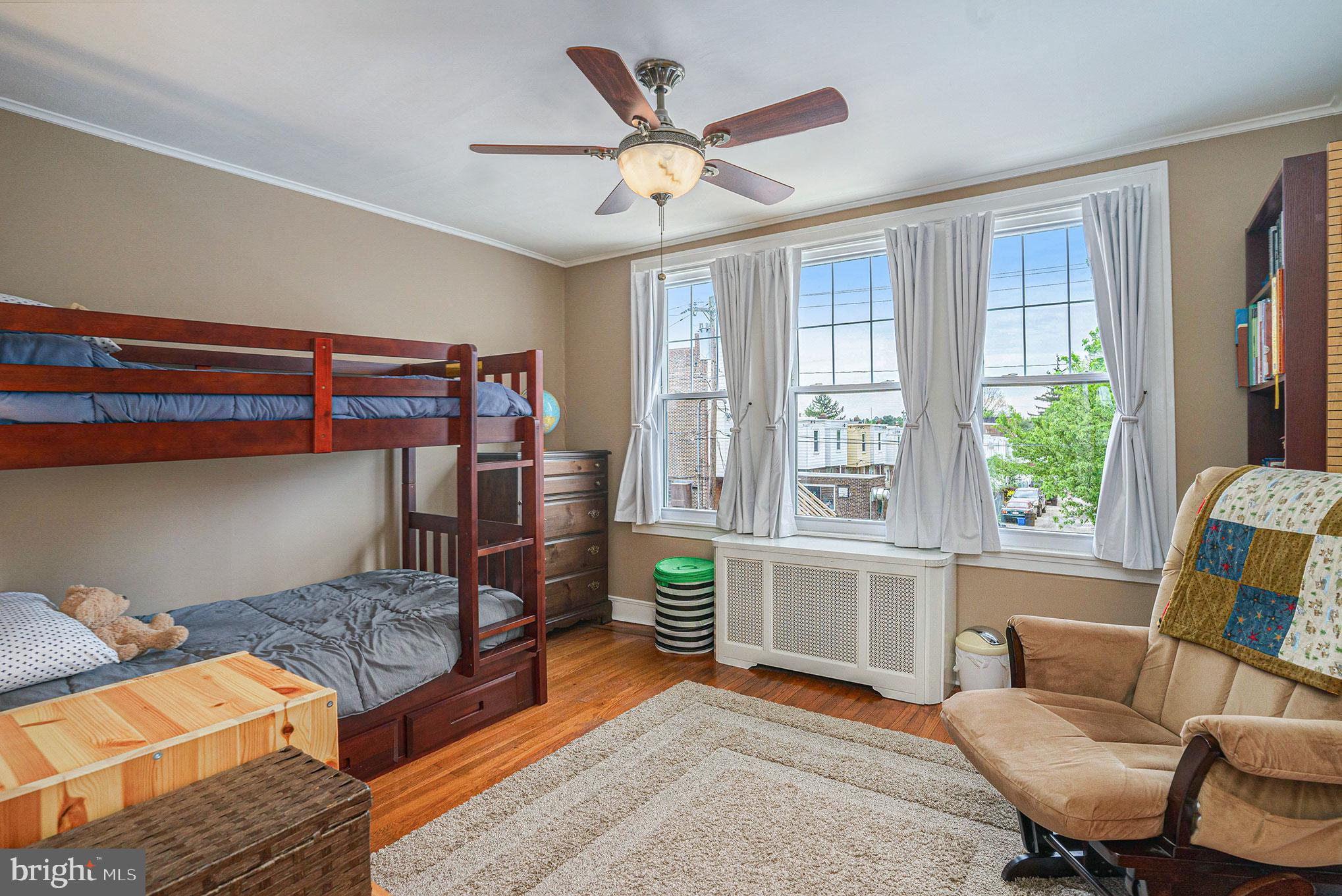 640 Roxborough Avenue Philadelphia, PA 19128 - Photo 20 of 26 Bedroom 3