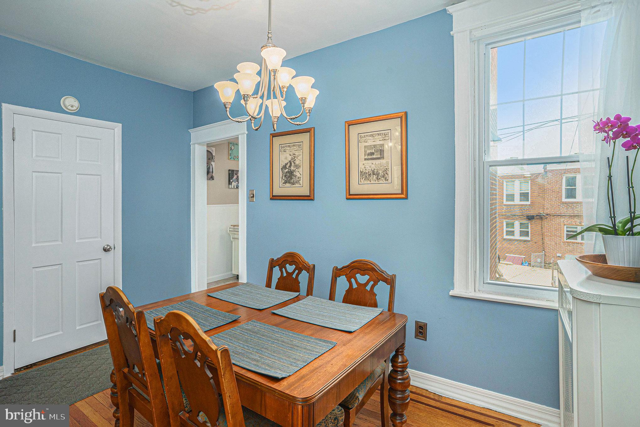640 Roxborough Avenue Philadelphia, PA 19128 - Photo 10 of 26 Dining Room