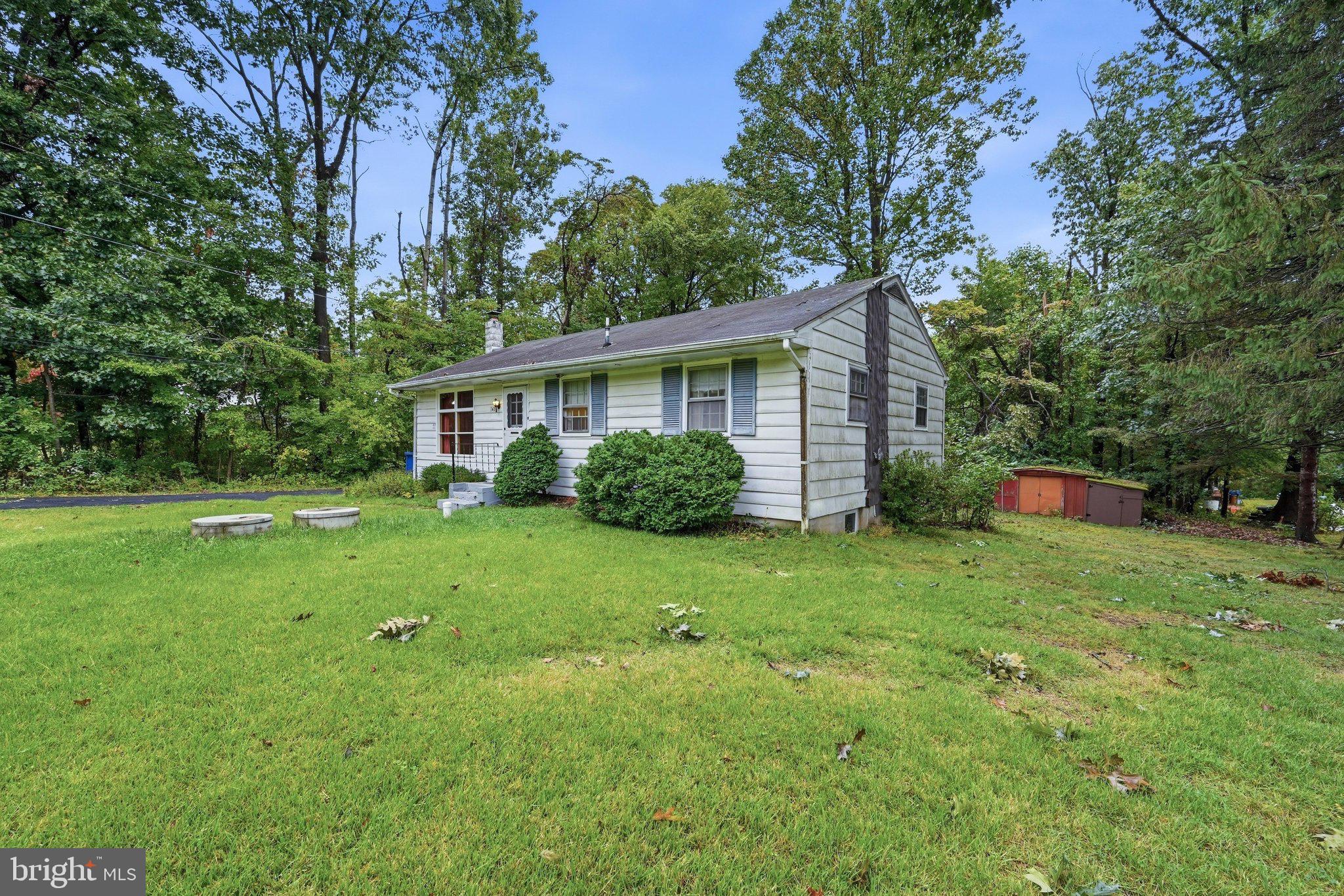 140 Wanner Road Reading, PA 19606 - Photo 3 of 25 Front