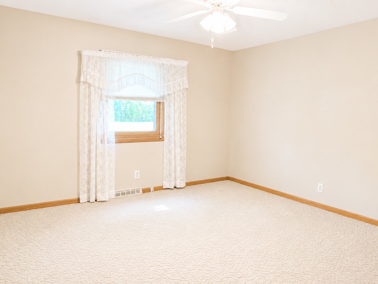 2104 Melvin Road Rock Falls, IL 61071 - Photo 13 of 20