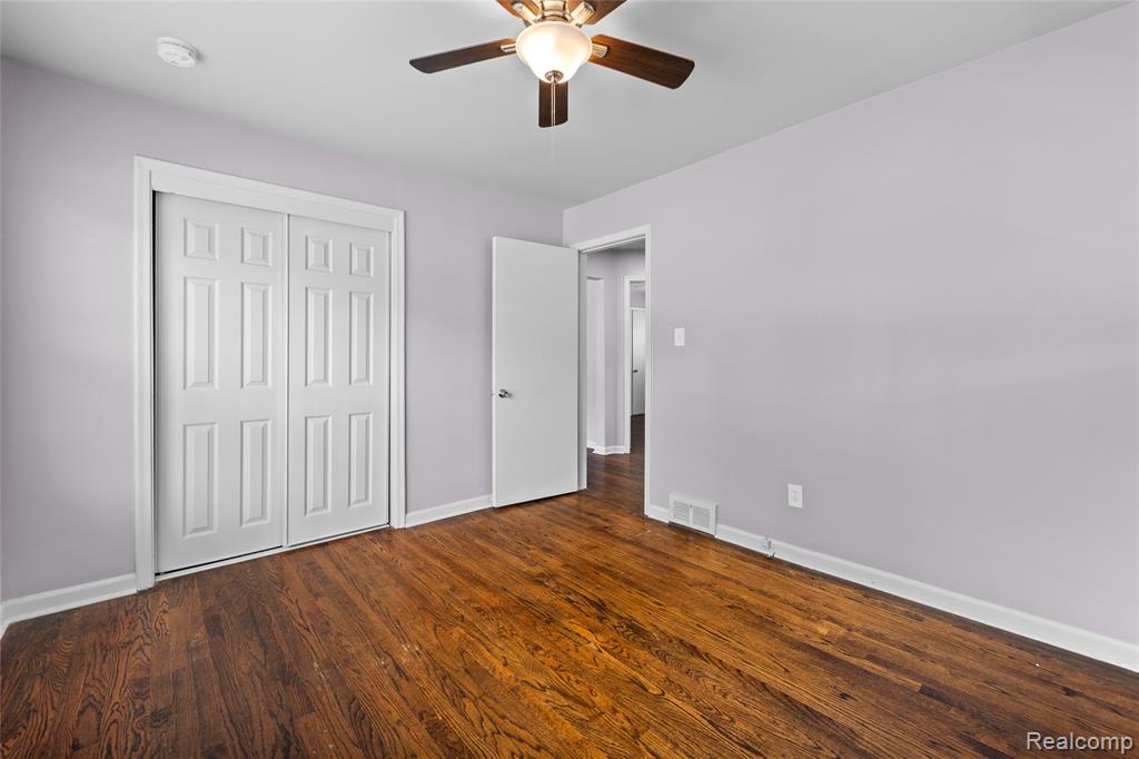 19044 Norwich Road Livonia, MI 48152 - Photo 11 of 27