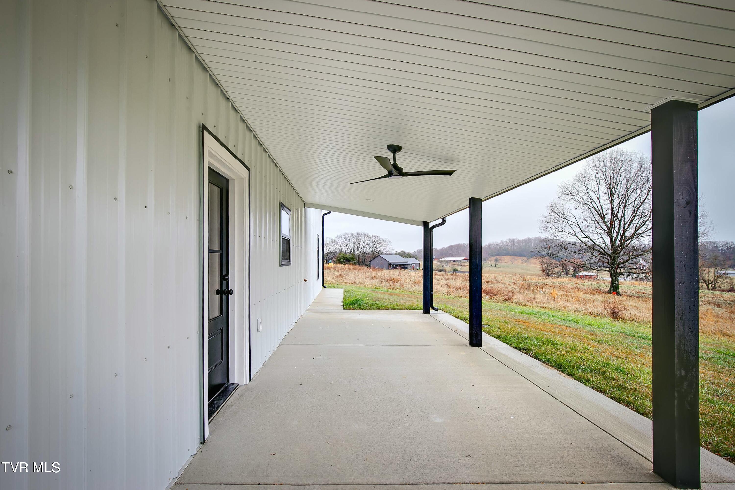 1285 Mt Zion Road Afton, TN 37616 - Photo 35 of 38 tempImageskNtQm
