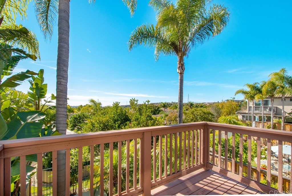 1723 Bluebird Lane Carlsbad, CA 92011 - Photo 19 of 33 a view of a street with a palm tree