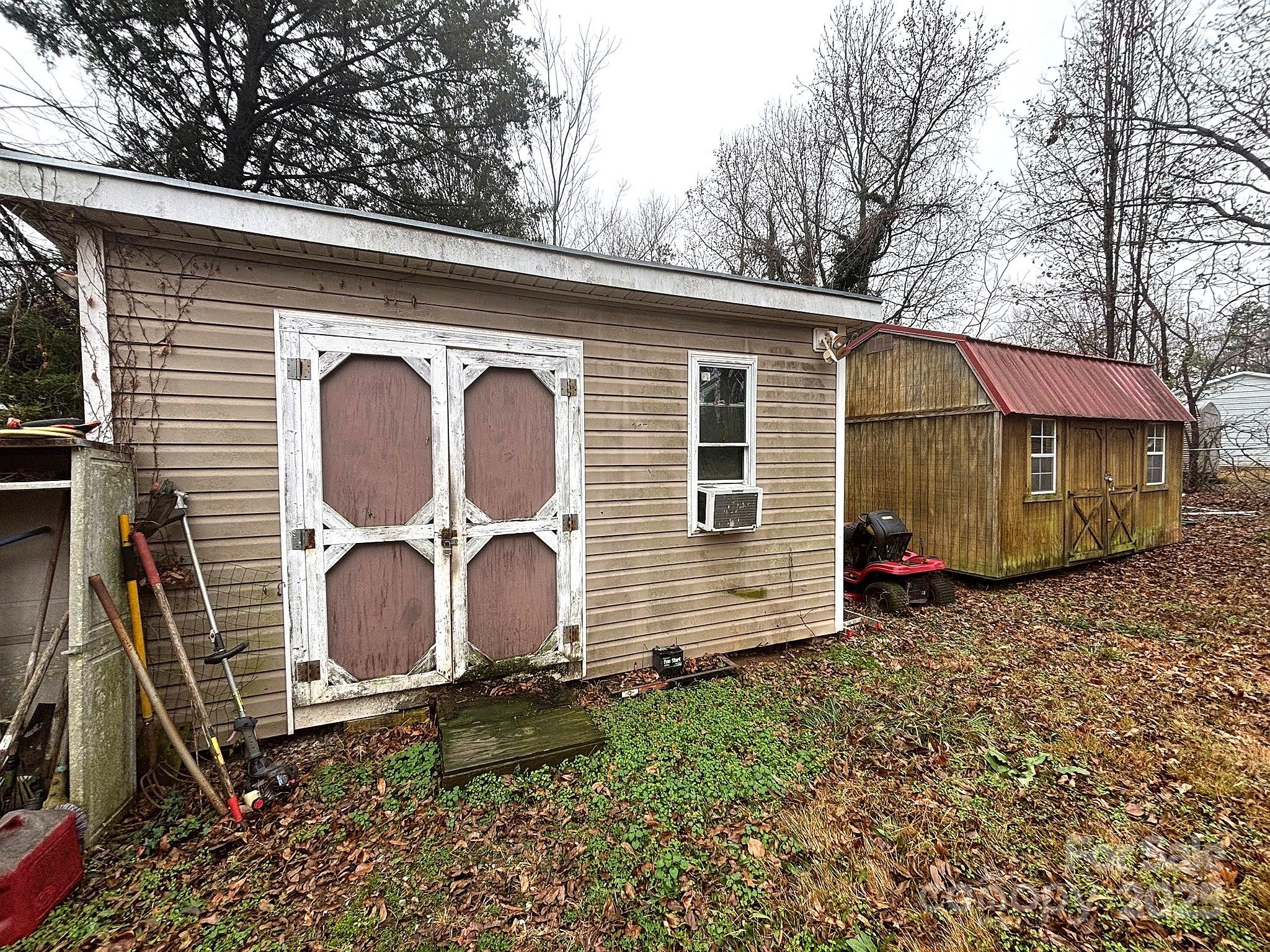 212 South Upright Street Landis, NC 28088 - Photo 6 of 21 a view of a house with a yard