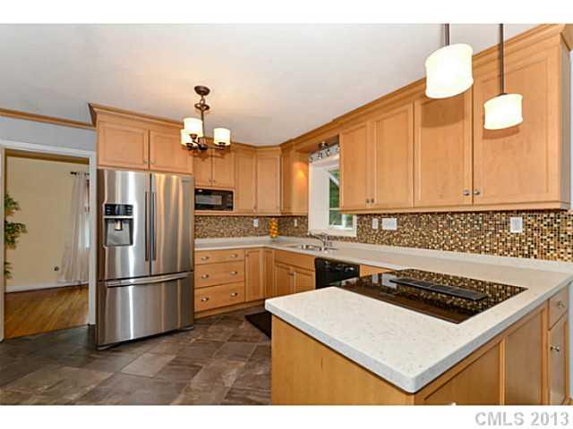 3000 Spring Valley Road Charlotte, NC 28210 - Photo 6 of 15 Gallery Image 6