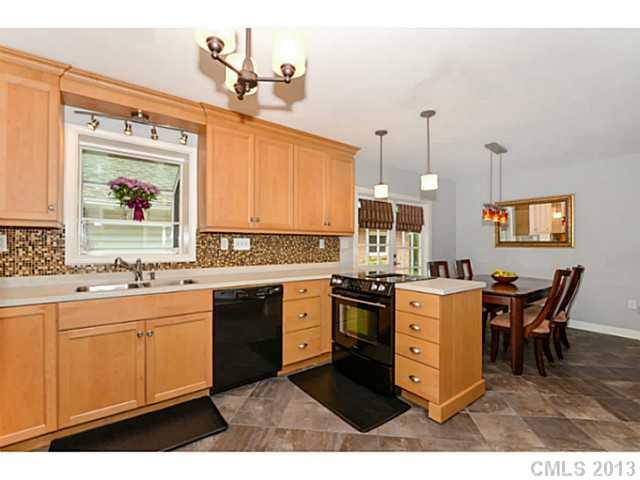 3000 Spring Valley Road Charlotte, NC 28210 - Photo 7 of 15 Gallery Image 7