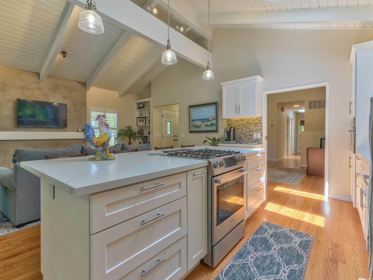 1289 Sylvan Road Monterey, CA 93940 - Photo 21 of 40 Gallery Image 21