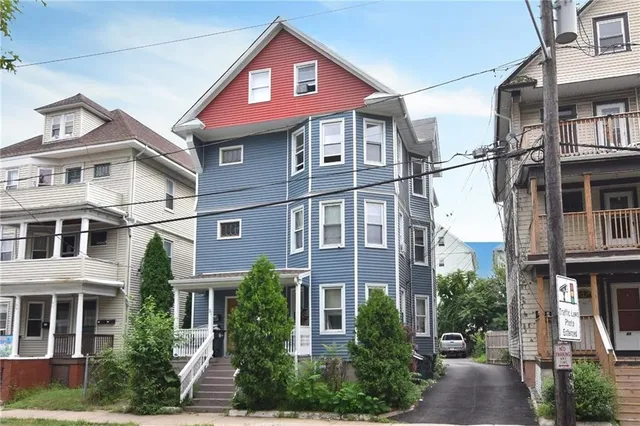 $2,000 | 93 Raymond Street, Providence, RI 02908