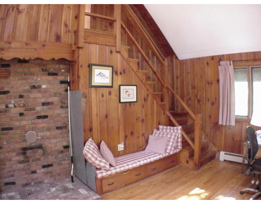 188 Newtown Road Acton, MA 01720 - Photo 4 of 19 Gallery Image 4