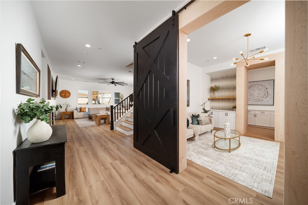 17042 Meteor Way Riverside, CA 92503 - Photo 3 of 75