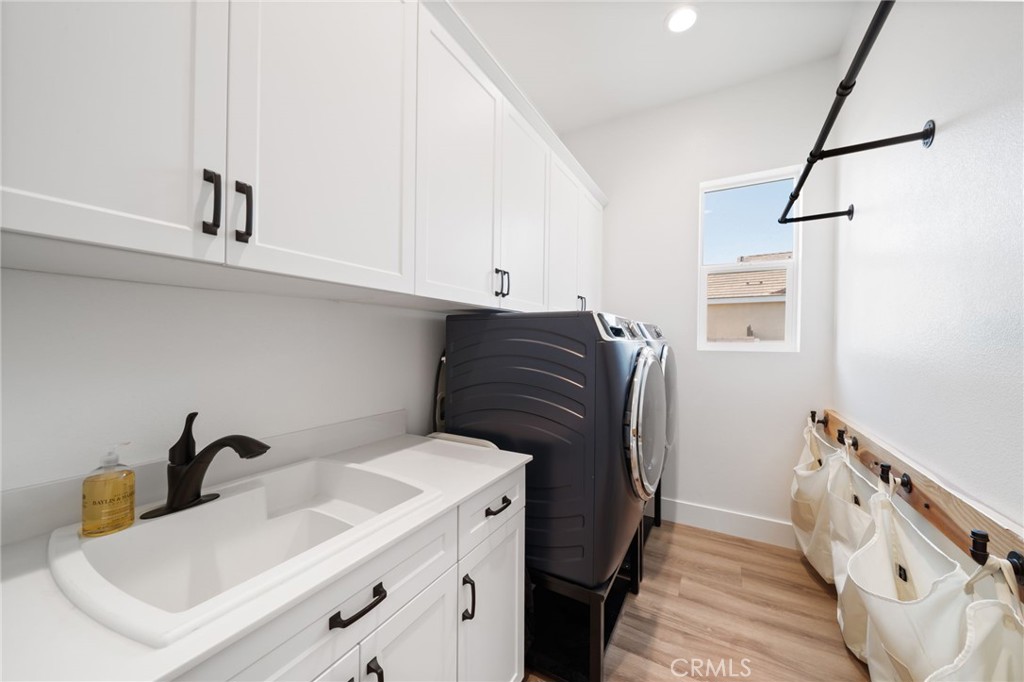 17042 Meteor Way Riverside, CA 92503 - Photo 36 of 75