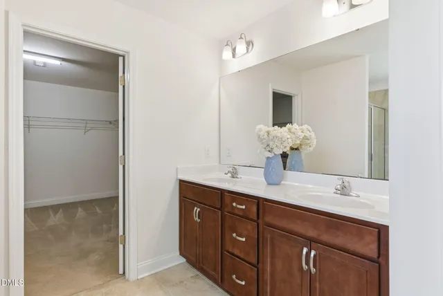 a view of a backyard with sitting area