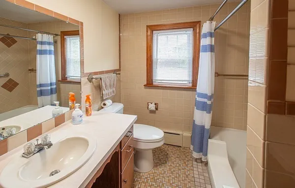 $499,000 | 149 Prospect Street, Hatfield, MA 01038