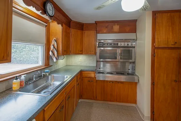 $499,000 | 149 Prospect Street, Hatfield, MA 01038