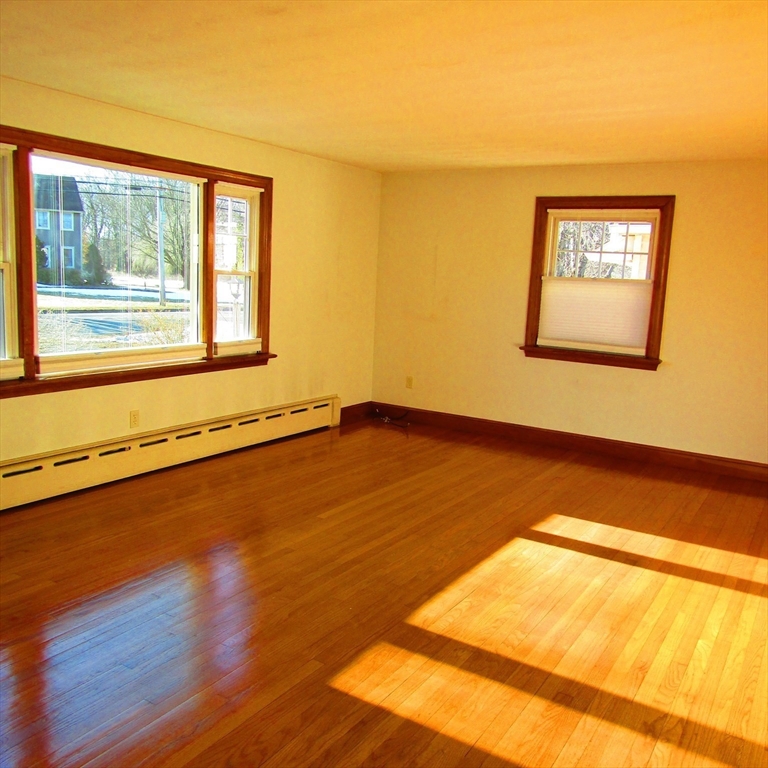 149 Prospect Street Hatfield, MA 01038 - Photo 10 of 36