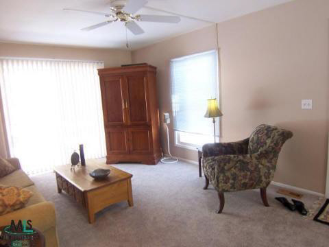 1508 Hidden Valley Lane Rochester, MI 48306 - Photo 8 of 12 432823-7.JPG