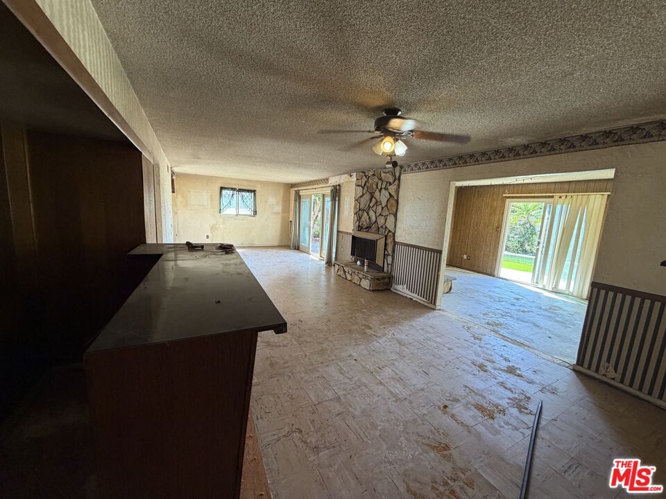 8811 Delano Drive Riverside, CA 92503 - Photo 6 of 17